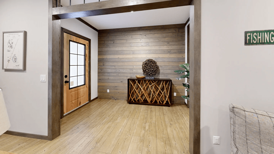 The keep interior home features