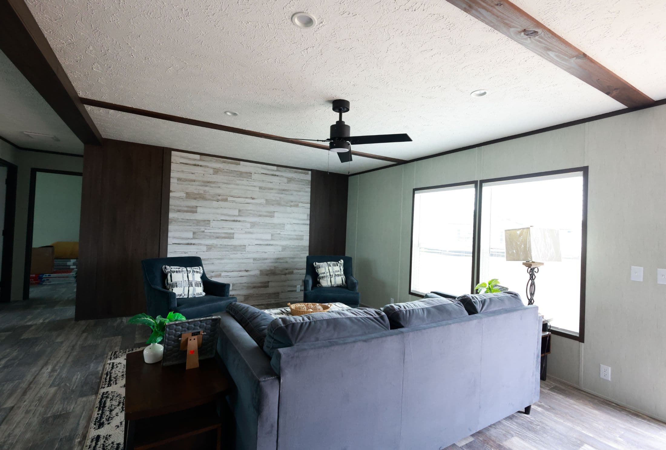 The magnolia  home features